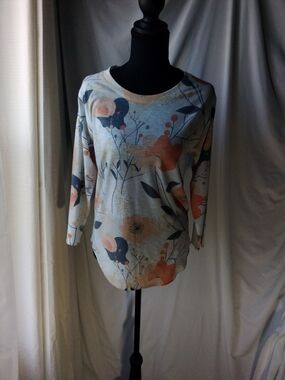 Nally & Millie Floral Crewneck Top - Light Blue, Coral & Navy